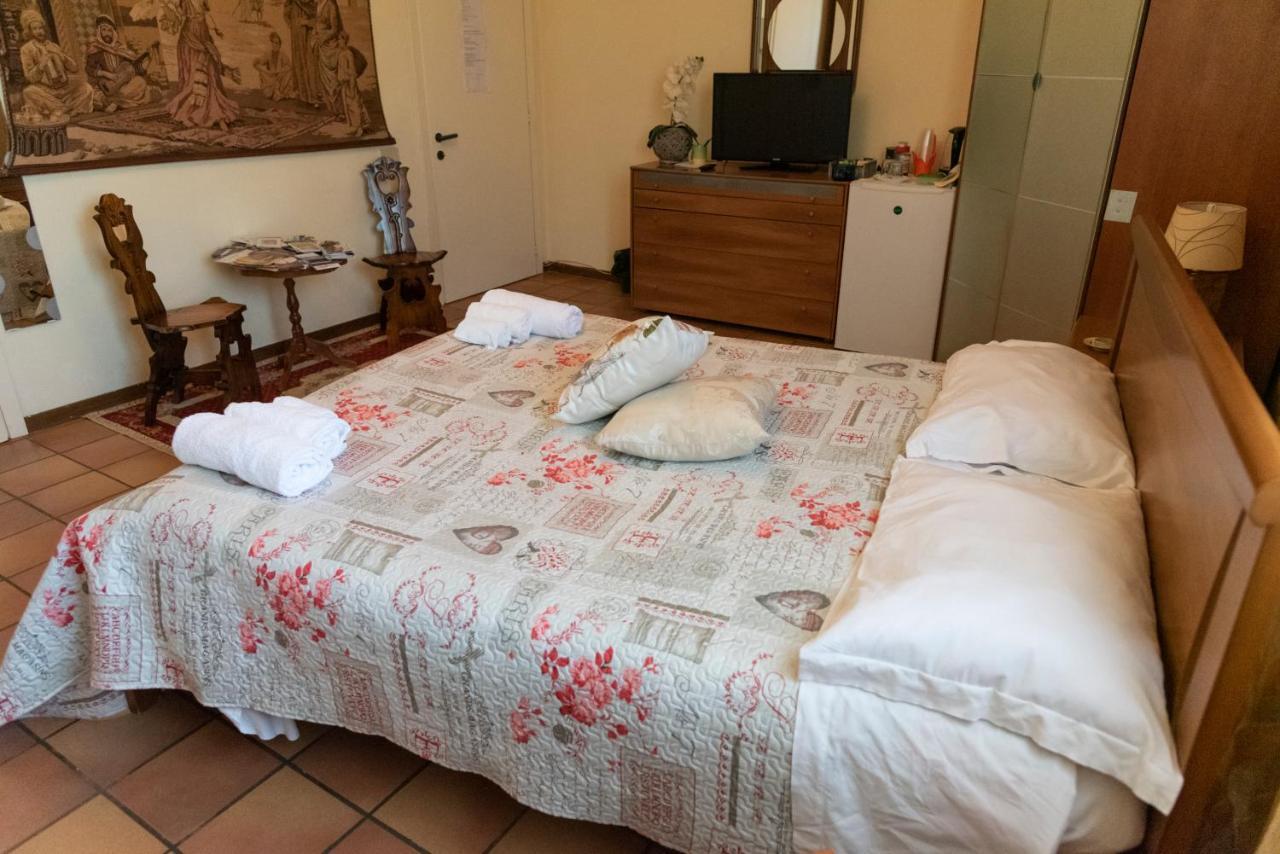 hause megghi Apartment Gambassi Terme Bagian luar foto
